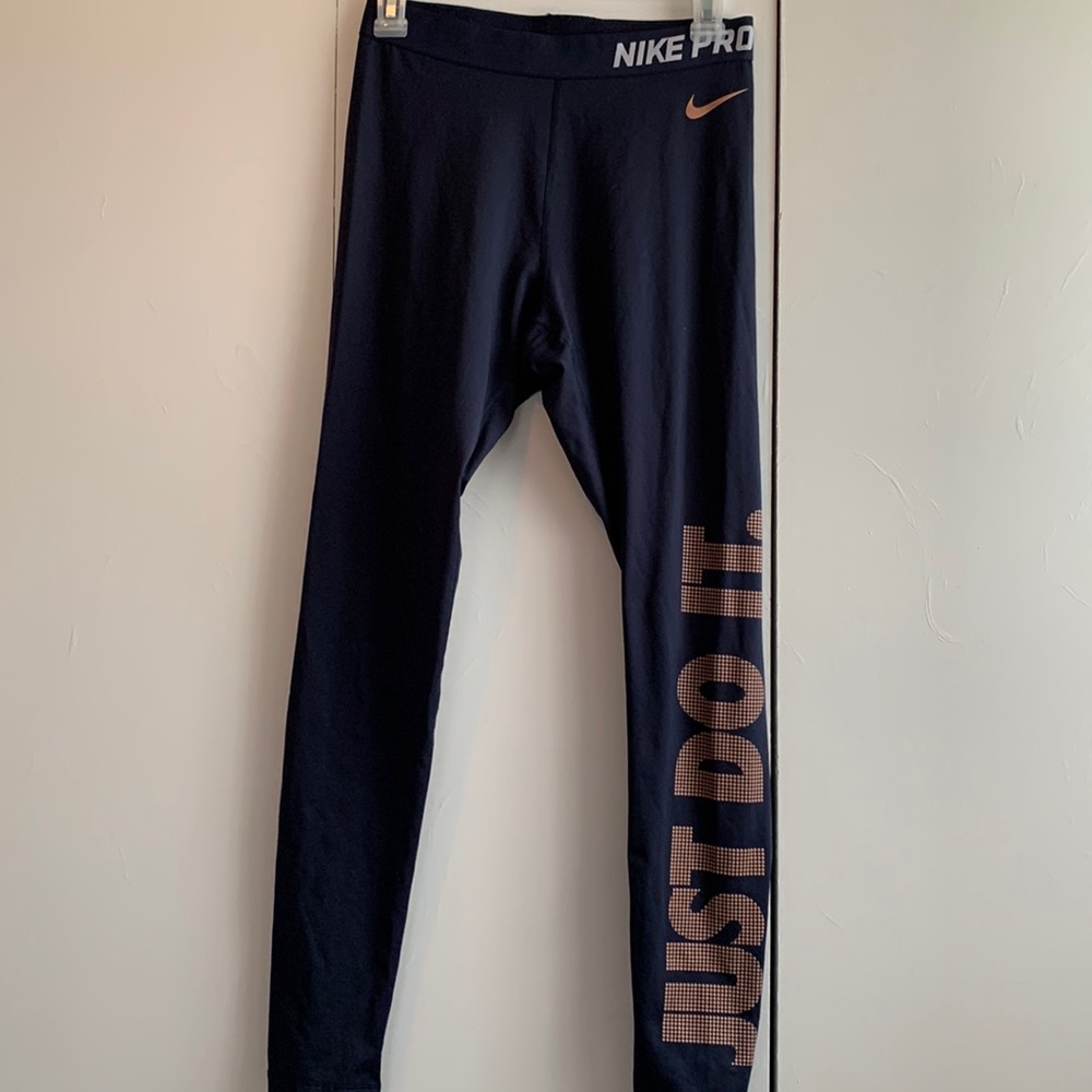 Nike Pro long fitness pants